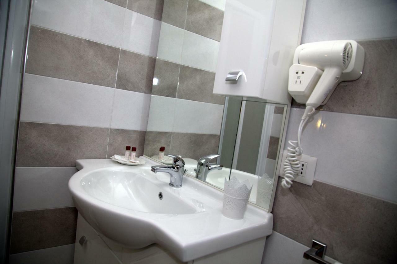 Le Torri Aragonesi Bed & Breakfast Naples Exterior photo